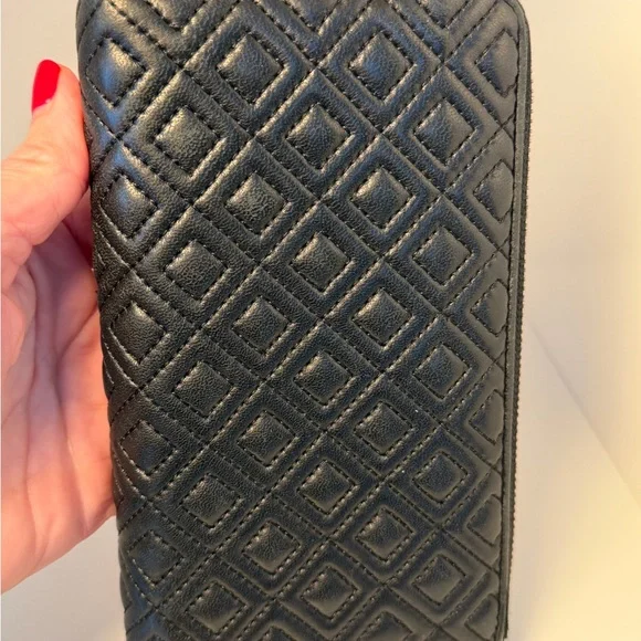 Tory Burch Fleming Zip Continental Zippy Wallet - Picture 7 of 15